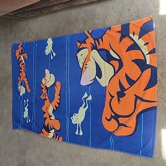 Disney Other - Tigger Beach Towel